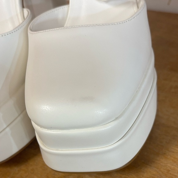 Dream Pairs White  Ankle strap Chunky Platform Pumps - Picture 6 of 6